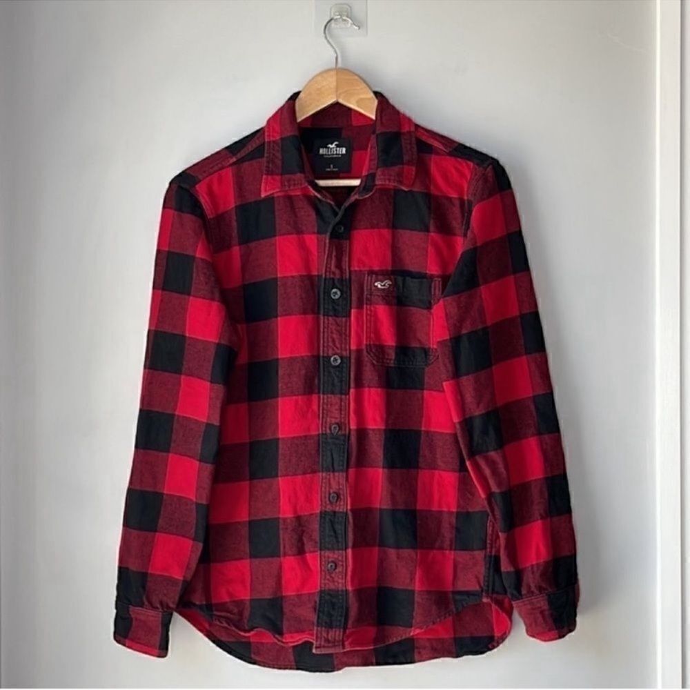 Hollister Christmas Plaid Soft Flannel Button Down Shirt